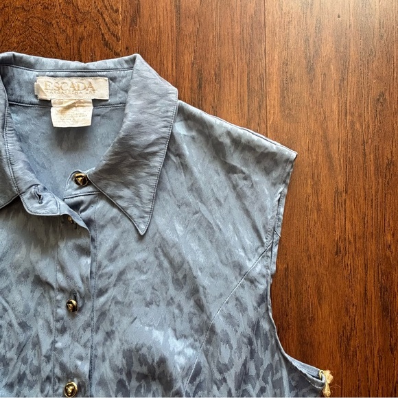Vintage Escada Blue Silk Cheetah Sleeveless Button Down Top | Size 36 - Picture 3 of 7